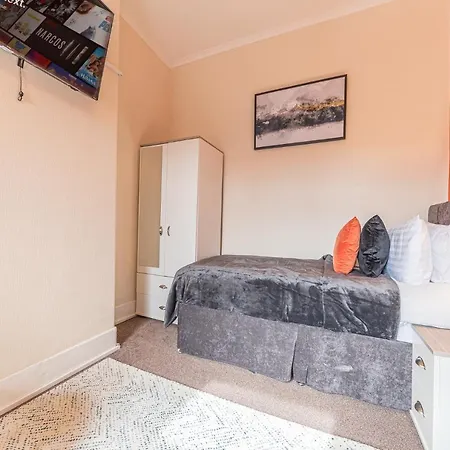 *king Bed* Luxury Centre House *