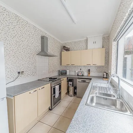 *king Bed* Luxury Centre House Dom wakacyjny Barrow-in-Furness