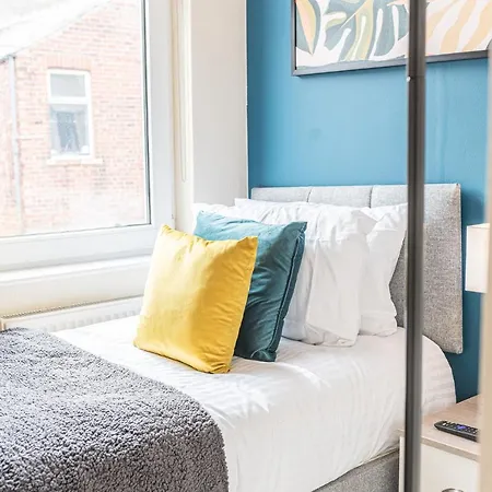 *king Bed* Luxury Centre House *